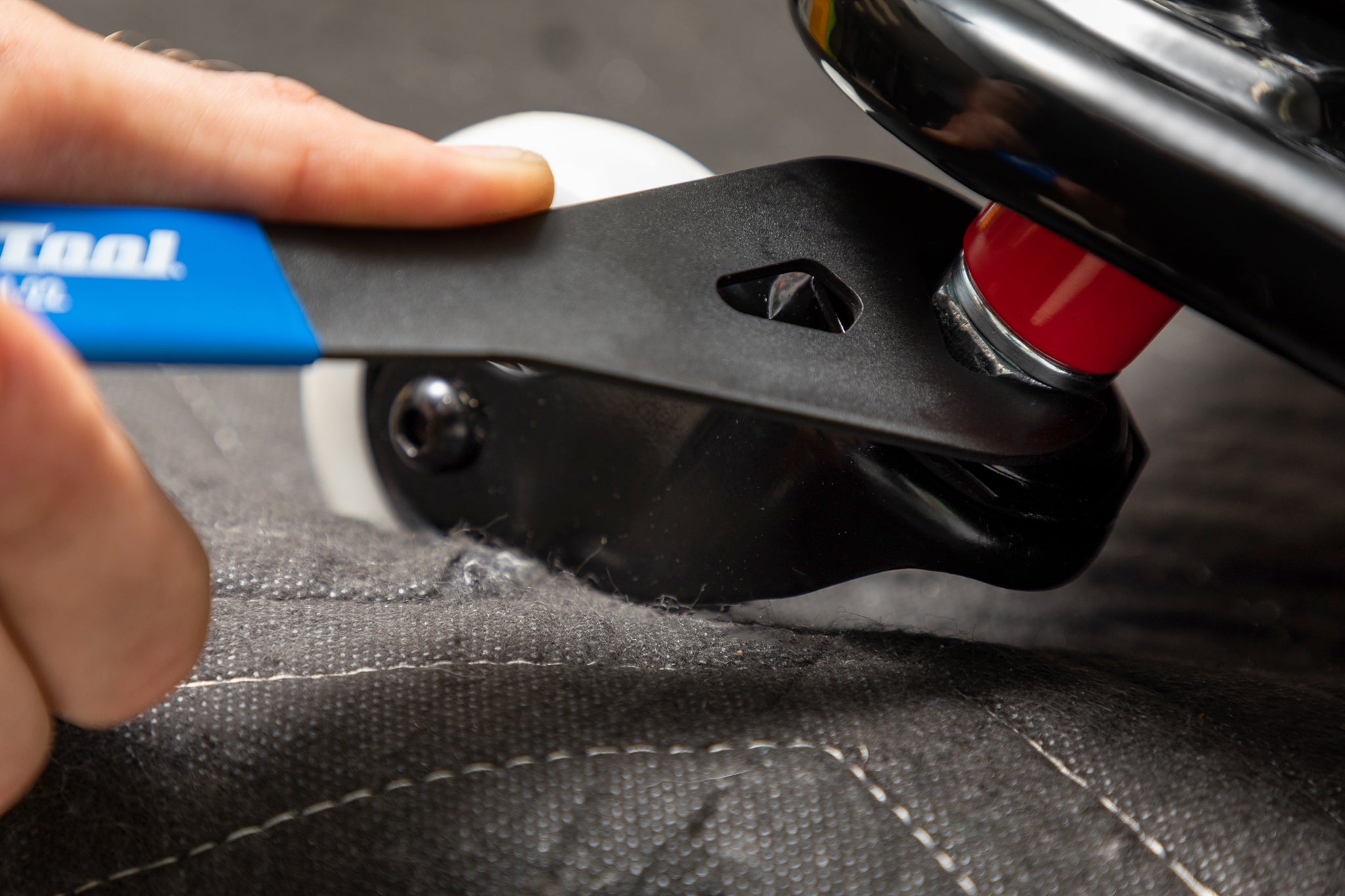 Caster Install and Removal Tool