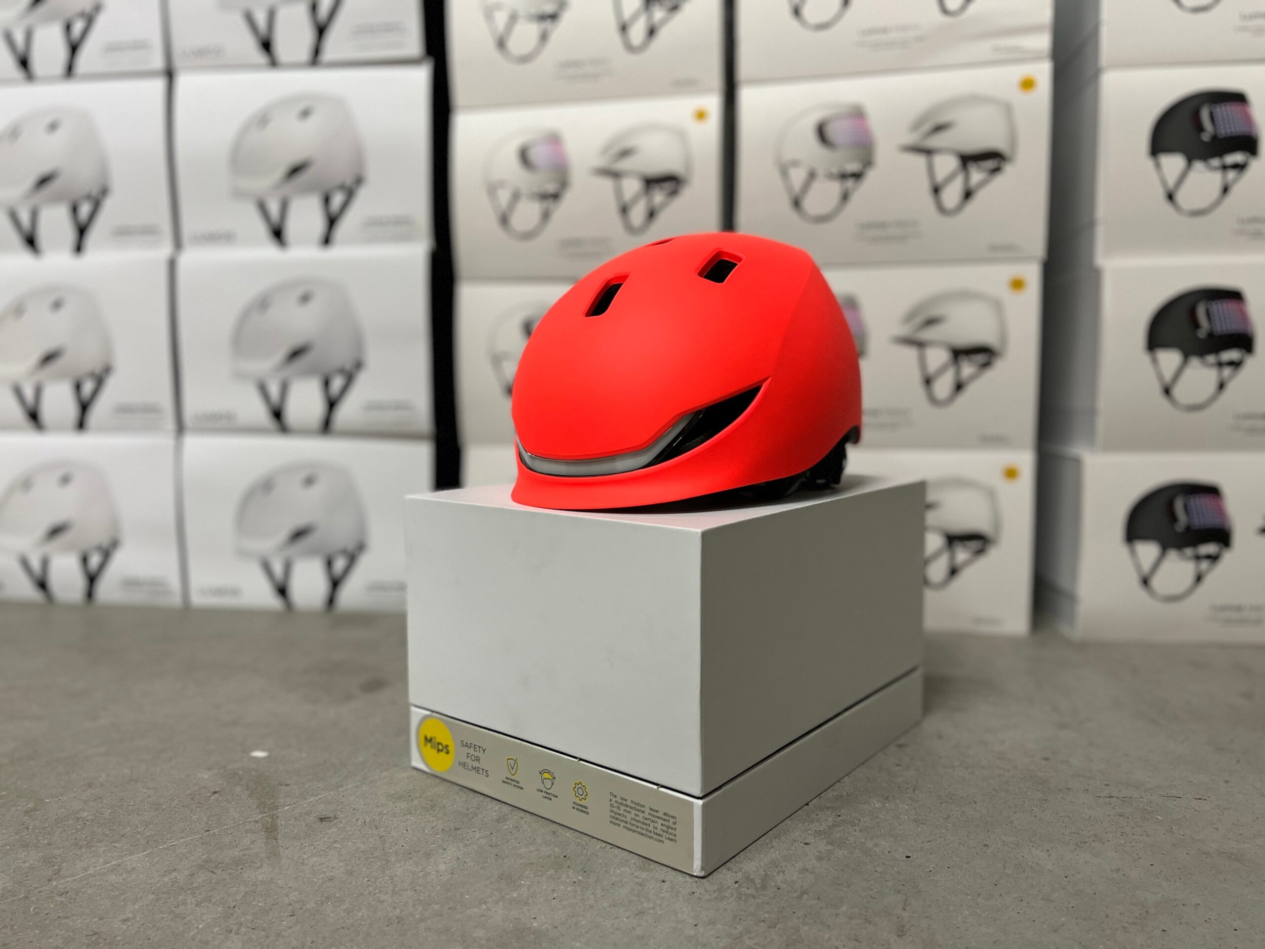 Lumos MATRIX Smart Helmet