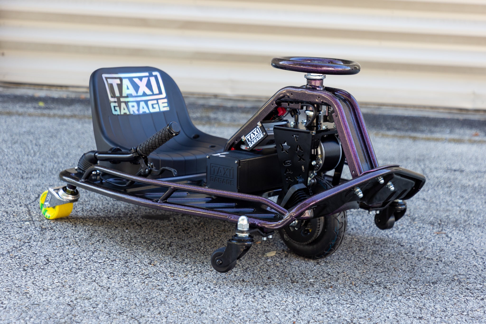 Stage 3 Taxi Garage Crazy Cart Chameleon Cherry INVENTORY