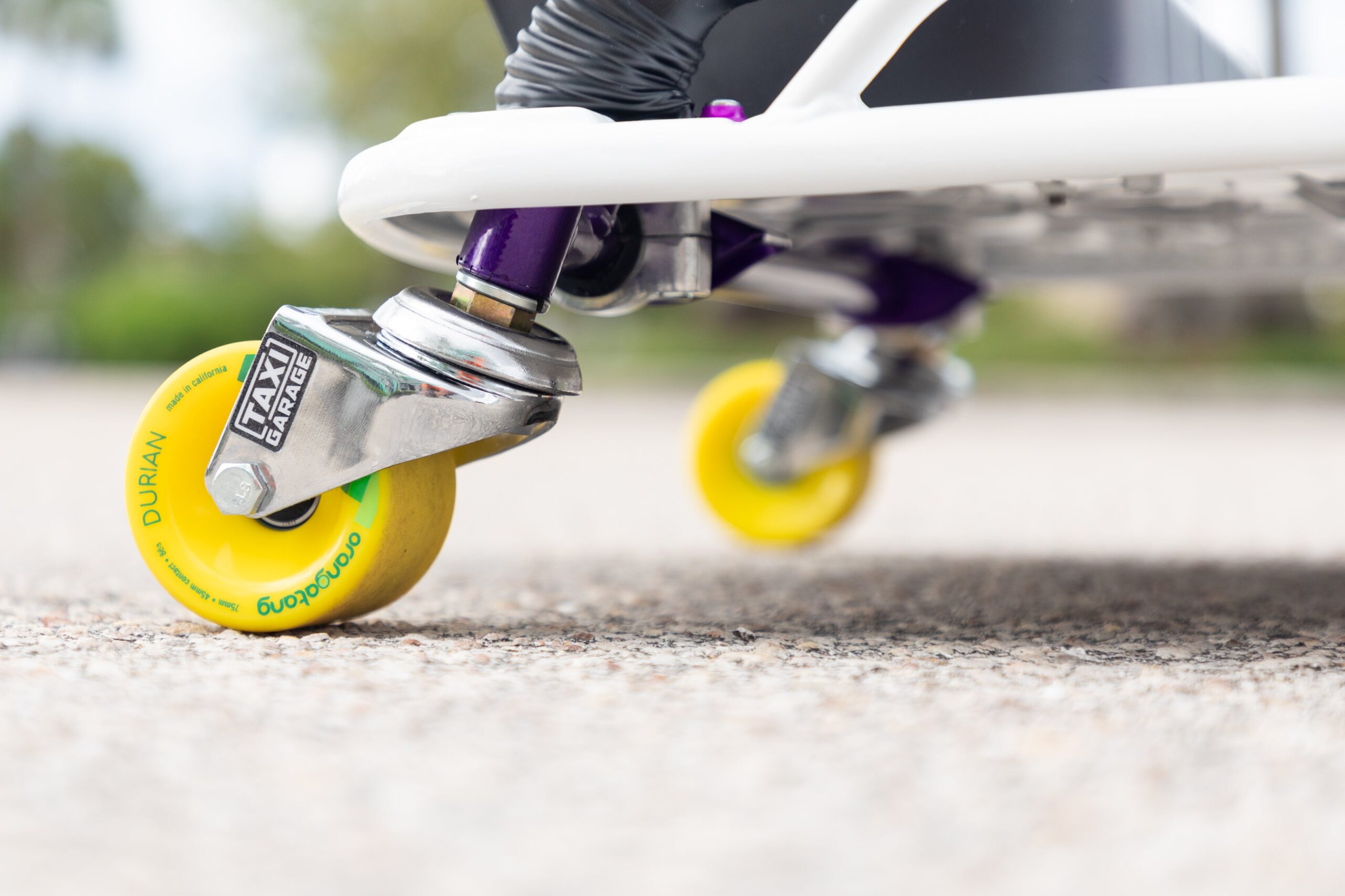 Stage 3 Taxi Garage Crazy Cart White/Purple INVENTORY