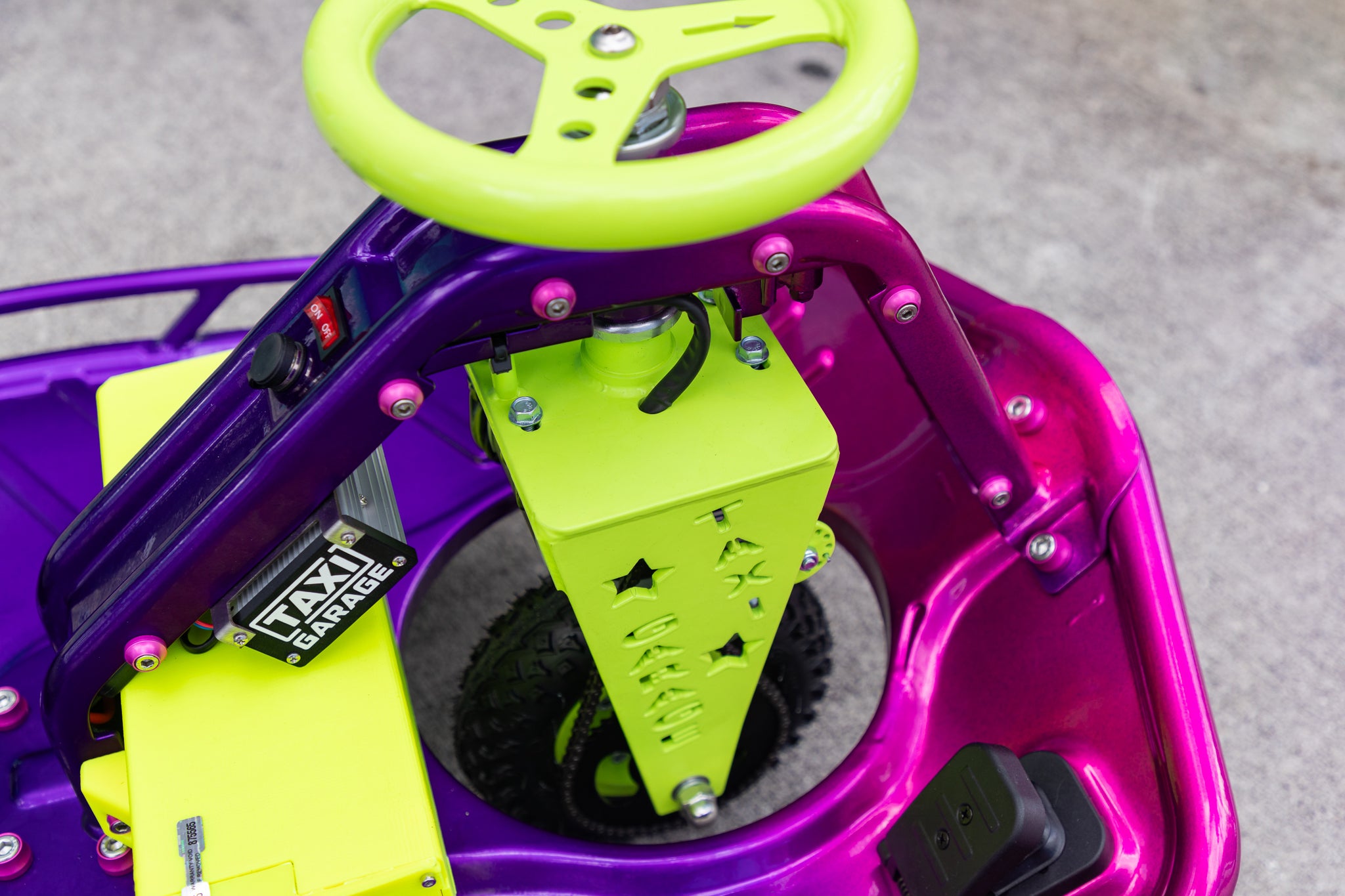 Stage 4 Taxi Garage Crazy Cart Gradient Fade INVENTORY