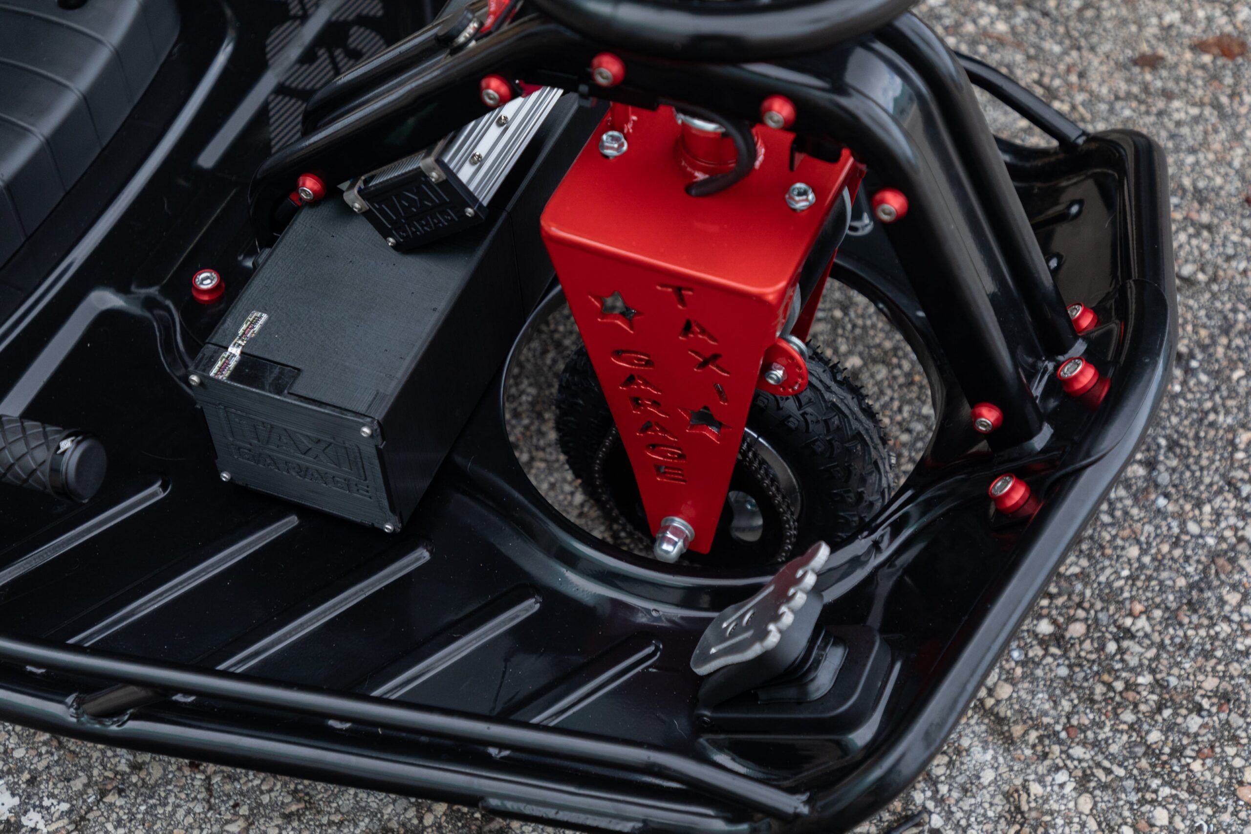 TAXI GARAGE 900W 48v Motor Upgrade - Standard Crazy Cart